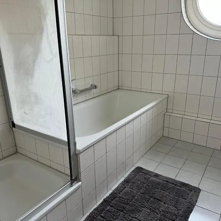 Apartmán Luxus 3zi Whg Moebliert Naehe Stadtmitte Metzingen (Tubingen)